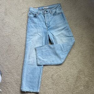 Levi's Ribcage Straight Ankle Jeans